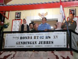 Irjen Kemendagri Monitor Langsung Pelaksanaan Siskamling di Surakarta