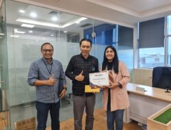 BRI KC Jelambar Raih Penghargaan The Best Branch Office SME Region 8 – Jakarta 3