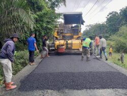 Pemkab Aceh Barat Lanjutkan Peningkatan Jalan Akses Komplek Perumahan ADB