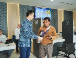 BRI Branch Office Otista Rayakan Hari Pelanggan Nasional 2025 SEVP Satuan Kerja Audit Intern, Yulianto Setiawan, Hadir Langsung Sapa Nasabah