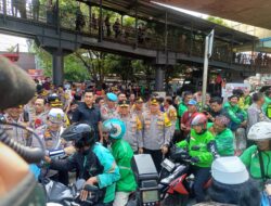 Jumat Peduli Polda Metro Jaya Luncurkan Rakyat Mart Dukung Gerakan Pangan Murah