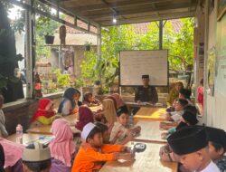 Aipda Ristomo, Anggota Brimob yang Mengabdikan Hati dengan Mendirikan TPA Gratis di Gunung Sindur