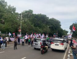 Brimob Polda Metro Jaya Amankan Aksi Bela Palestina di Sekitar Kedubes AS