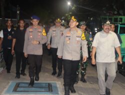 Kapolres Kepulauan Seribu Turun Langsung Ikut Siskamling Malam di Pulau Untung Jawa, Perkuat Sinergi Lewat Program Jaga Jakarta