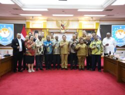 Percepat Pembangunan Papua, Mendagri Tekankan Pentingnya Sinkronisasi Program Pusat dan Daerah