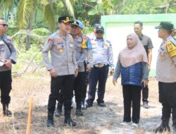 Kapolres Kepulauan Seribu Tinjau Lahan Produktif Ketahanan Pangan Polri di Pulau Tidung