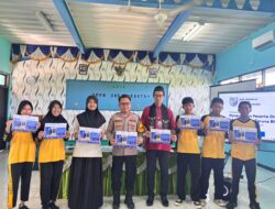 Sosialisasi SMA Kemala Taruna Bhayangkara di SMPN 285 Pulau Untung Jawa, Bhabinkamtibmas Dorong Siswa Jadi Generasi Berkarakter