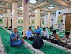 Bhabinkamtibmas Pulau Tidung Hadiri Tasyakuran HUT ke-24 Kabupaten Kepulauan Seribu, Ajak Warga Jaga Kebersamaan dan Keamanan Lewat Program Jaga Jakarta+