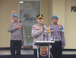 Kapolres Kepulauan Seribu Tekankan Makna “Jaga Jakarta” Saat Pimpin Apel Pagi