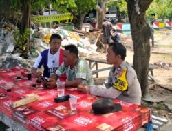 Bhabinkamtibmas Pulau Panggang Jalin Silaturahmi dengan Toga, Tomas, dan Toda: Warga Harap Patroli Malam Ditingkatkan