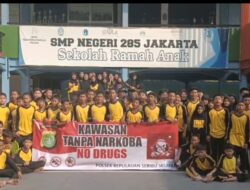 Polisi Sambangi SMPN 285 Pulau Untung Jawa, Ajak Siswa Berani Lawan Bahaya Narkoba