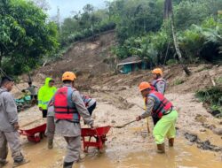 Bencana Alam Landa Sumatera Utara, Polri Maksimalkan Operasi SAR dan Bantuan Kemanusiaan