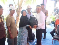 Polsek Kepulauan Seribu Utara Salurkan Santunan Sembako untuk 428 Jompo dan Dhuafa, Didukung PT NHM dan Niti Islands