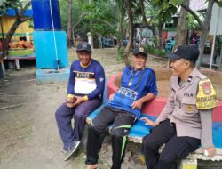 Bhabinkamtibmas Pulau Kelapa Sambangi Toga, Tomas, dan Toda, Perkuat Sinergi Jaga Kamtibmas