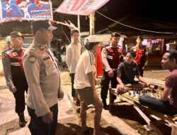 Patroli Malam Gabungan di Kepulauan Seribu Utara, Polisi Perkuat Siskamling dan Edukasi Layanan Publik
