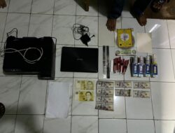 Polda Metro Jaya Bongkar Peredaran Uang Palsu Dolar, Ribuan Lembar Disita