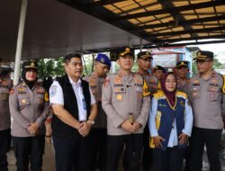 Polres Kepulauan Seribu Tes Urine Kepada Nahkoda dan ABK di Marina Ancol, Pastikan Nataru Aman