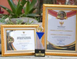 Dinobatkan sebagai Badan Publik Terbaik Nasional, Polri Sabet Arkaya Wiwarta Prajanugraha dalam Monev KIP 2025