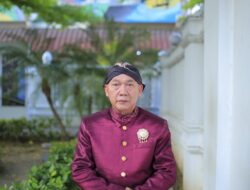 Peran Ulama Membangkitkan Kepedulian Merajut Ukhuwah Oleh: Junaidi Jamsari