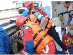 Detik-Detik Penyelamatan di Laut Utara Jakarta: KM Nabilah Bocor Dihantam Cuaca Buruk, Polisi Bergerak Cepat