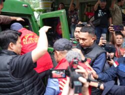 Penahanan tersangka Oknum PT. Semen Batu Raja Perkara Dugaan Tipikor Kegiatan Pendistribusian Semen di Prov.Sumsel Oleh Distributor PT.KMM.