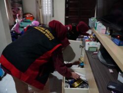 Tim penyidik Kejati Sumsel Kembali lakukan penggeledahan terkait perkara dugaan Tipikor kegiatan pendistribusian semen wilayah Prov.Sumsel oleh distributor PT.KMM 