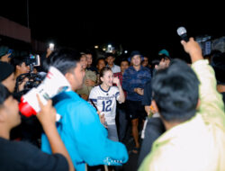 AYU TING TING GREBEK SAUR DI PONDOK RAJEG, LAGU “TAK KENAL TAK SAYANG” SENTOSA BAND JADI YEL-YEL BIKIN SUASANA PECAH