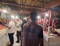 *Satgas Saber Pangan Polres Jakbar Turun ke Pasar Tomang Barat, Awasi Harga dan Ketersediaan Pangan*
