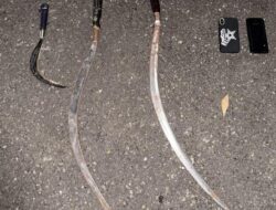 *Patroli Perintis Presisi Gagalkan Tawuran di Jakarta Utara, 3 Sajam Diamankan Petugas*