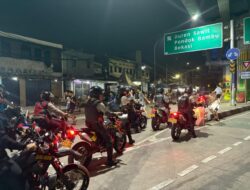 Patroli Brimob Metro Jaya Sisir Bassura-BKT Saat Sahur Terakhir Ramadan*