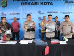 Polres Metro Bekasi Kota Ringkus Pencuri Spesialis ‘Rumsong’ dan 4 Penadah di
