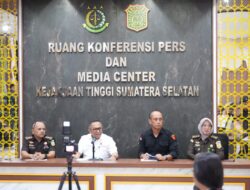 Penetapan Tersangka Dugaan Obstruction Of Justice Terkait kegiatan pembuatan dan Pengelolaan Jaringan / Instalasi Komunikasi dan Informasi Lokal Desa Pada Dinas Pemberdayaan masyarakat Desa (DPMD) 