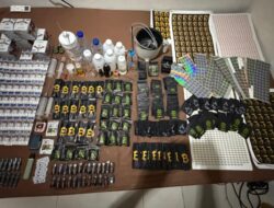 Polda Metro Jaya Membongkar Clandestine Lab cartidge Vape  Kandungan Narkotika Golongan II jenis Etomidate DI Jakarta Barat