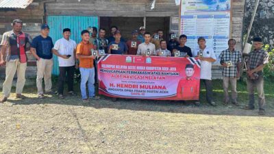 Hendri Muliana Salurkan Alat GPS Garmin untuk Nelayan Aceh Jaya, Panglima Laot: Kini Kami Melaut Lebih Tenang