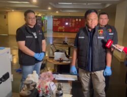*Polri Ungkap Dugaan Penyelundupan Emas Hasil Tambang Ilegal ke Luar Negeri, Amankan 2 WNA*