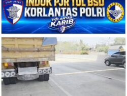 Induk PJR BSD Patroli di Bahu Jalan Tol Memberikan Himbauan untuk Tidak Berhenti di Bahu Jalan Tol